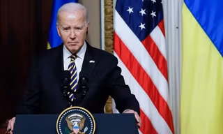 Tổng thống Mỹ Biden muốn xóa khoản nợ 4 tỷ đô la cho Ukraine