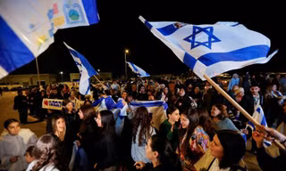 Israel nói về điều kiện gia hạn lệnh ngừng bắn với Hamas