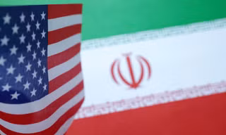 Mỹ trừng phạt 22 công ty liên quan đến Iran