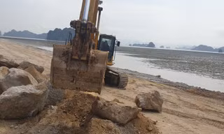 Dự án BĐS 'hot' nhất Vân Đồn bị phạt vì lấn chiếm trái phép vịnh Bái Tử Long
