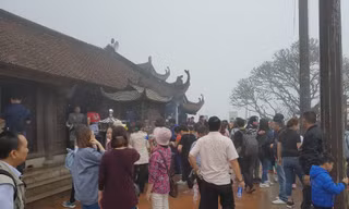 Rằm tháng Giêng, lò đốt vàng mã nguội lạnh tại nhiều chùa Quảng Ninh