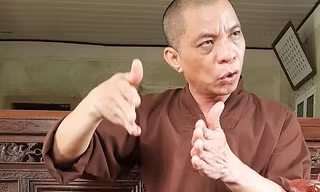 Chính quyền lên tiếng vụ sư trụ trì dọa thả chó cắn 'nát mặt' phật tử