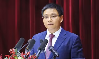 Chủ tịch tỉnh kiêm hiệu trưởng trường đại học đầu tiên cả nước