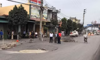 'Hố tử thần' xuất hiện giữa quốc lộ 18