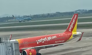 Nhiều chuyến bay đến/đi từ Tân Sơn Nhất phải thay đổi lịch trình