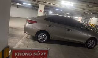 Cư dân khốn khổ vì dựng barie, hoán đổi công năng chỗ để xe tầng hầm chung cư