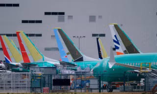 Ryanair dọa hủy thương vụ mua 330 máy bay Boeing 