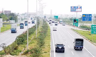 Cao tốc Hà Nội - Bắc Giang một trong những dự án được hưởng nhiều ưu đãi từ cơ chế chỉ định thầu. Ảnh: Trọng Đảng.