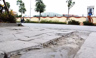 'Đá vừa lát đã vỡ là rất phản cảm'