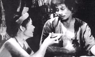 Mối tình Thị Nở - Chí Phèo từng lên phim, thu hút khán giả nhiều thế hệ.