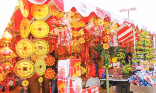 Gian hàng Tết của người Việt ở hải ngoại.