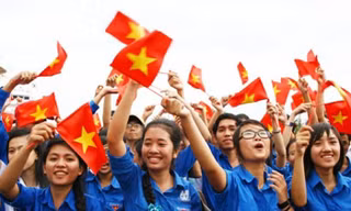 Bí thư Đoàn nên 'vi hành'