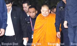 Wirapol Sukphol bị dẫn độ từ Mỹ về đến Thái Lan hôm 19/7. Ảnh: Bangkok Post.
