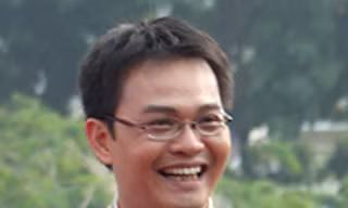 Nghệ sỹ Trung Hiếu.