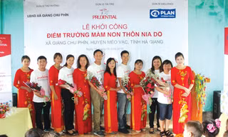 Lễ khởi công điểm trường mầm non thôn Nia Do được tổ chức tại huyện Mèo Vạc trong những ngày bị ảnh hưởng bởi bão số 3.