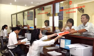 Công chức Hà Nội sẽ bị xử lý kỷ luật nếu nóng giận, xúc phạm, hay dùng vũ lực đối với người khác (theo Dự thảo Quy định chuẩn mực phát ngôn). Ảnh: Internet.