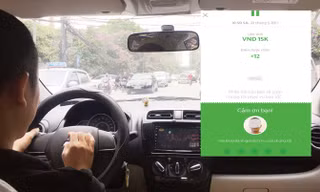 Có mức thu nhập từ 15 đến 20 triệu đồng/tháng nhưng 75% số này tài xế không được Grab, Uber thực hiện đóng thuế .Ảnh: Trọng Đảng.