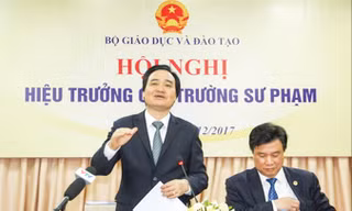 Bộ trưởng GD&ĐT Phùng Xuân Nhạ tại Hội nghị.