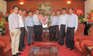 Đồng chí Nguyễn Đắc Vinh thay mặt Ban Bí thư T.Ư Đoàn chúc mừng 85 năm Ngày truyền thống ngành Tuyên giáo.