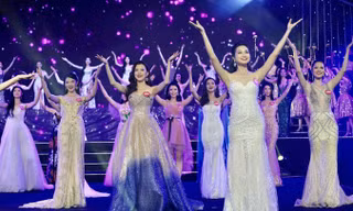 Các thí sinh thi chung kết HHVN 2018 sẽ bừng sáng trong đêm Gala tại Tuần Châu - kỷ niệm 30 năm HHVN. Ảnh: Hồng Vĩnh.