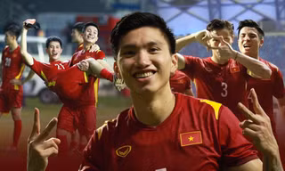 Sau chiến thắng, Bùi Tiến Dũng đăng ảnh tình cảm với Đình Trọng, Văn Toàn có biệt danh mới