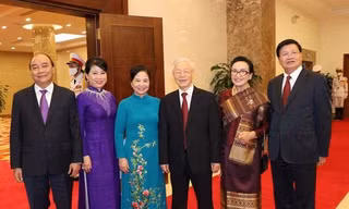 60 năm quan hệ Việt-Lào: Lãnh đạo cấp cao hai nước trao đổi Điện mừng 