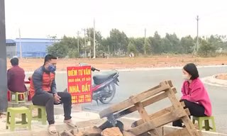 Nhu cầu mua nhà đất giảm mạnh, doanh nghiệp BĐS vẫn rầm rộ huy động vốn