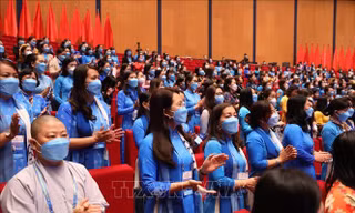 Hình ảnh phiên bế mạc Đại hội đại biểu phụ nữ toàn quốc lần thứ XIII