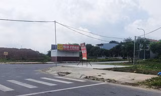 Nhà đầu tư bắt đầu rụt rè với thị trường đất nền 