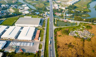 Giá đất và chi phí đền bù tăng nhanh khiến nhà đầu tư BĐS công nghiệp dè chừng
