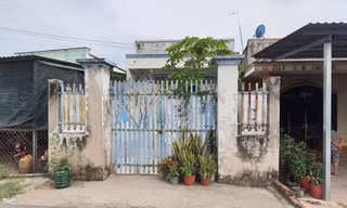 Điều tra nghi án bé gái 7 tuổi tử vong do bị bạo hành ở TPHCM 