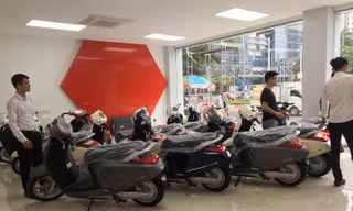 Xe máy điện Vinfast Klara đã tới đại lý ở Hà Nội
