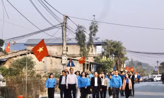 Khánh thành công trình thanh niên tuyến đường cờ Đảng, cờ Tổ quốc