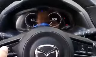 Mazda 3 thế hệ mới lộ cụm đồng hồ kỹ thuật số
