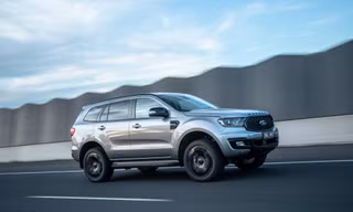 So kè bộ ba SUV trong phân khúc 1 tỷ đồng 