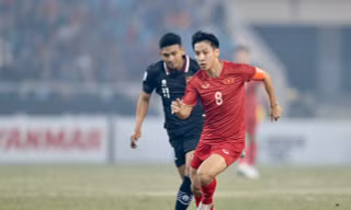 Hùng Dũng nén nỗi đau mất người thân để giúp Việt Nam hạ Indonesia ở bán kết AFF Cup 2022 