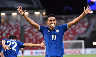 Xé lưới Philippines, Dangda thành chân sút vĩ đại nhất lịch sử AFF Cup