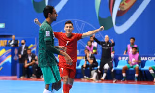 ĐT futsal Việt Nam gặp 'ông vua châu Á' ở tứ kết 