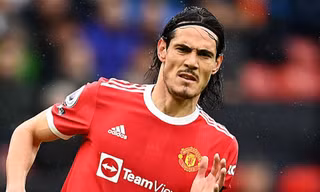 Cavani 'quay xe' sau buổi nói chuyện với HLV Rangnick, tiếp tục ở lại MU