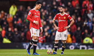 Bruno Fernandes tuyên bố nhường Ronaldo đặc quyền ở MU