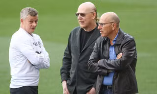 Lộ số tiền đền bù 'khủng' nếu MU sa thải HLV Solskjaer 
