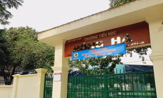 Điểm nhấn giáo dục: Thu chi khủng ở Trường Tiểu học Hồng Hà