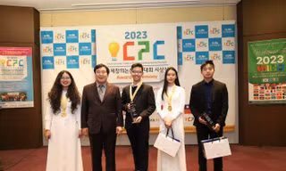 Học sinh trường THPT chuyên Khoa học Tự nhiên giành giải vàng xuất sắc tại cuộc thi cuộc thi Khoa học kỹ thuật Olympic phát minh và Hội thảo quốc tế về công trình khoa học sáng tạo (ICPC) lần thứ 5 năm 2023 tại Hàn Quốc