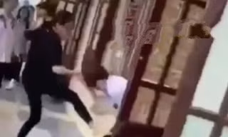 Điều tra vụ nữ sinh ở Hải Phòng bị đánh tới tấp tại trường