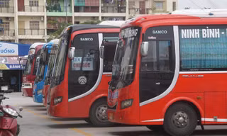 Vận tải khách liên tỉnh ngày 14/10: Nhu cầu thấp, nhiều địa phương yêu cầu cách ly 7 ngày