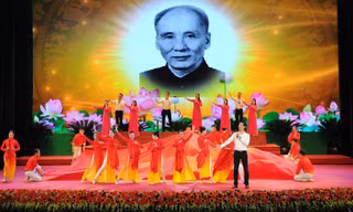 Trọng thể kỷ niệm 120 năm Ngày sinh đồng chí Nguyễn Lương Bằng 