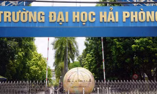 Bị yêu cầu rời khỏi ký túc ngày giá rét, sinh viên Đại học Hải Phòng 'khóc thét'