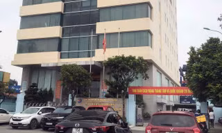 Một cán bộ Hải quan cảng Đình Vũ bị khởi tố vì bỏ qua lô hàng lậu
