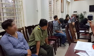 Bảo vệ thuộc VFF phe vé trận bán kết bị phạt 200.000 đồng