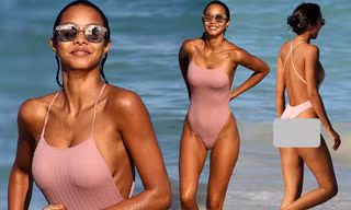 Dáng ngọc hoàn hảo của thiên thần Victoria’s Secret cao 1m84